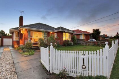 SWA 12626 XE Burwood Melbourne Australia: Complete Property Guide